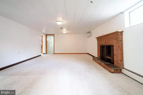 10 Frederick Ave, Frederick, MD 21701 photo 29