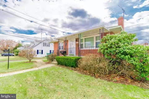 10 Frederick Ave, Frederick, MD 21701 photo 3
