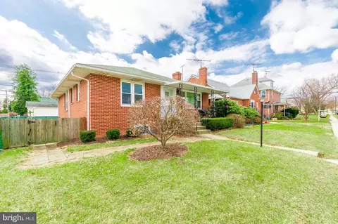10 Frederick Ave, Frederick, MD 21701 photo 2