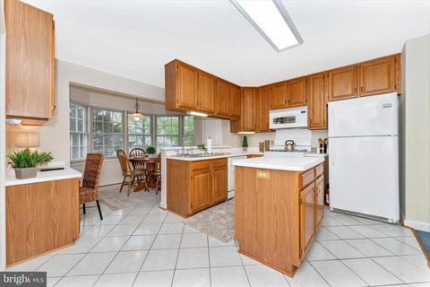 2467 Bear Den Rd, Frederick, MD 21701 photo 6
