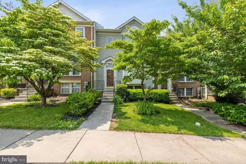 5555 Foxhall Ct, Frederick, MD 21703