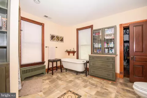 122 E Main St, Middletown, MD 21769 photo 26
