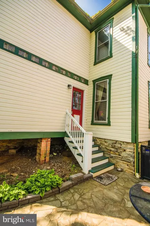 122 E Main St, Middletown, MD 21769 photo 35