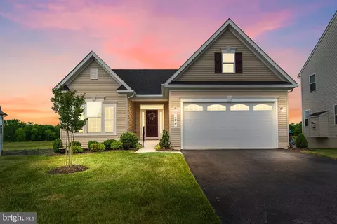304 Conundrum Ct, Frederick, MD 21702