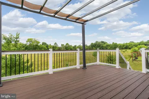 304 Conundrum Ct, Frederick, MD 21702 photo 4