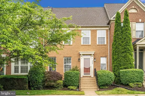 3008 Jacobs Garden Ln, Frederick, MD 21701