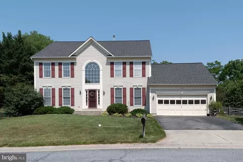 11212 Yardley Pl, Ijamsville, MD 21754