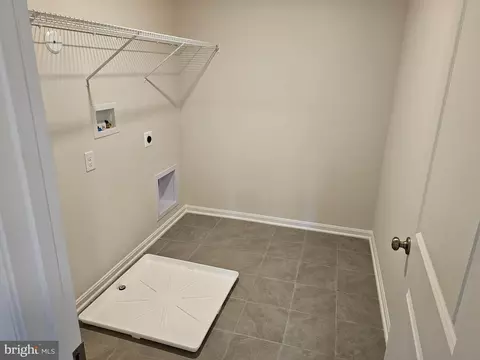 446 Constellation Ln, Frederick, MD 21701 photo 18
