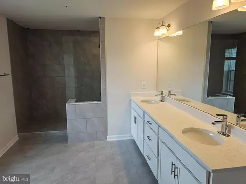 446 Constellation Ln, Frederick, MD 21701 photo 21