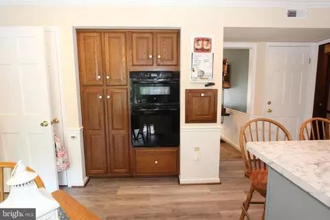 8389 Buckeye Ct, Frederick, MD 21702 photo 11