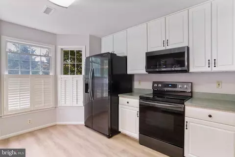 1017 Eastbourne Ter, Frederick, MD 21702 photo 3