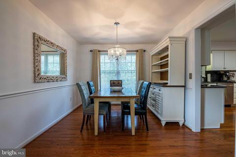 2011 Chapel Ct, Frederick, MD 21702 photo 8