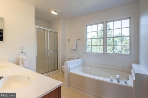 2011 Chapel Ct, Frederick, MD 21702 photo 16