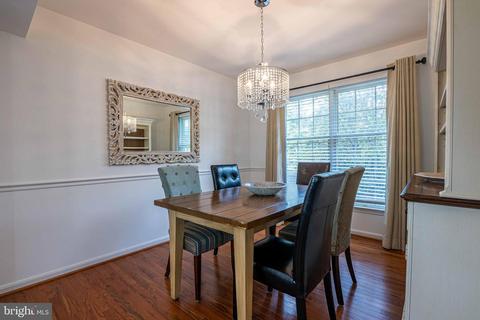 2011 Chapel Ct, Frederick, MD 21702 photo 7