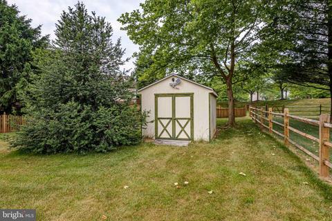2011 Chapel Ct, Frederick, MD 21702 photo 31