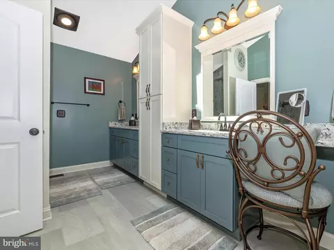 8041 Admiralty Pl, Frederick, MD 21701 photo 29