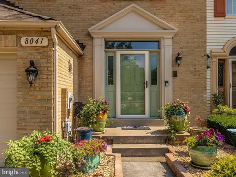 8041 Admiralty Pl, Frederick, MD 21701 photo 2