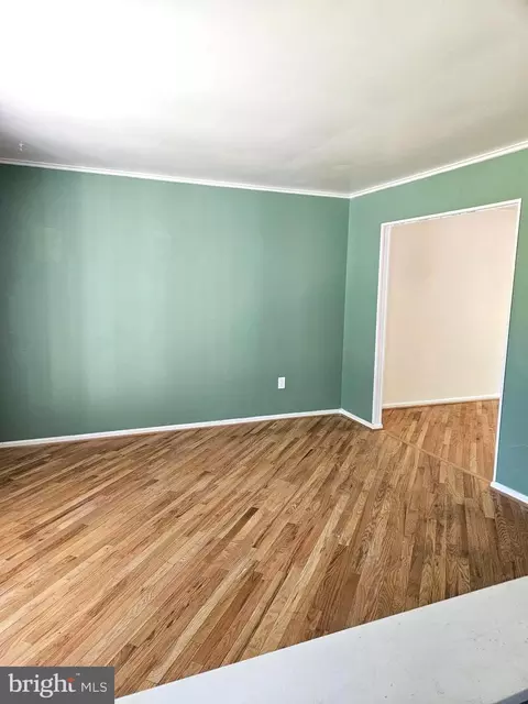 597 Over Ridge Dr, Frederick, MD 21703 photo 4