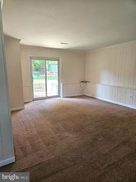 597 Over Ridge Dr, Frederick, MD 21703 photo 9