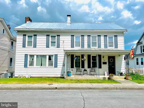 11 N Carroll St, Thurmont, MD 21788