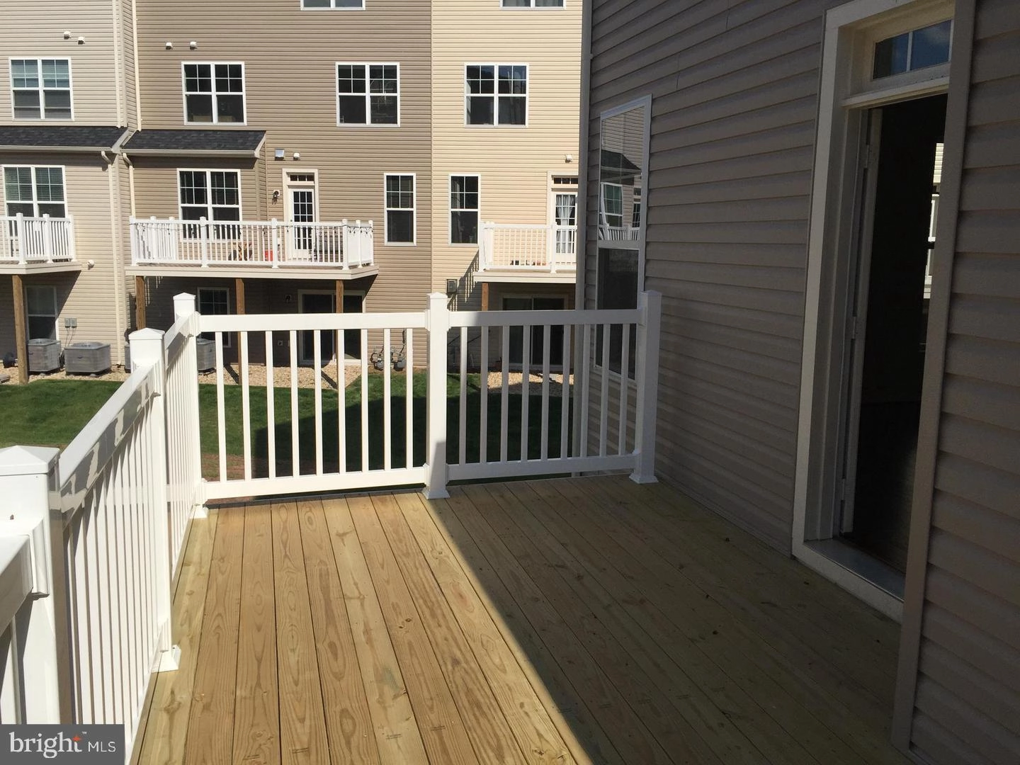 6154 Murray Ter, Frederick, MD 21703 photo 4