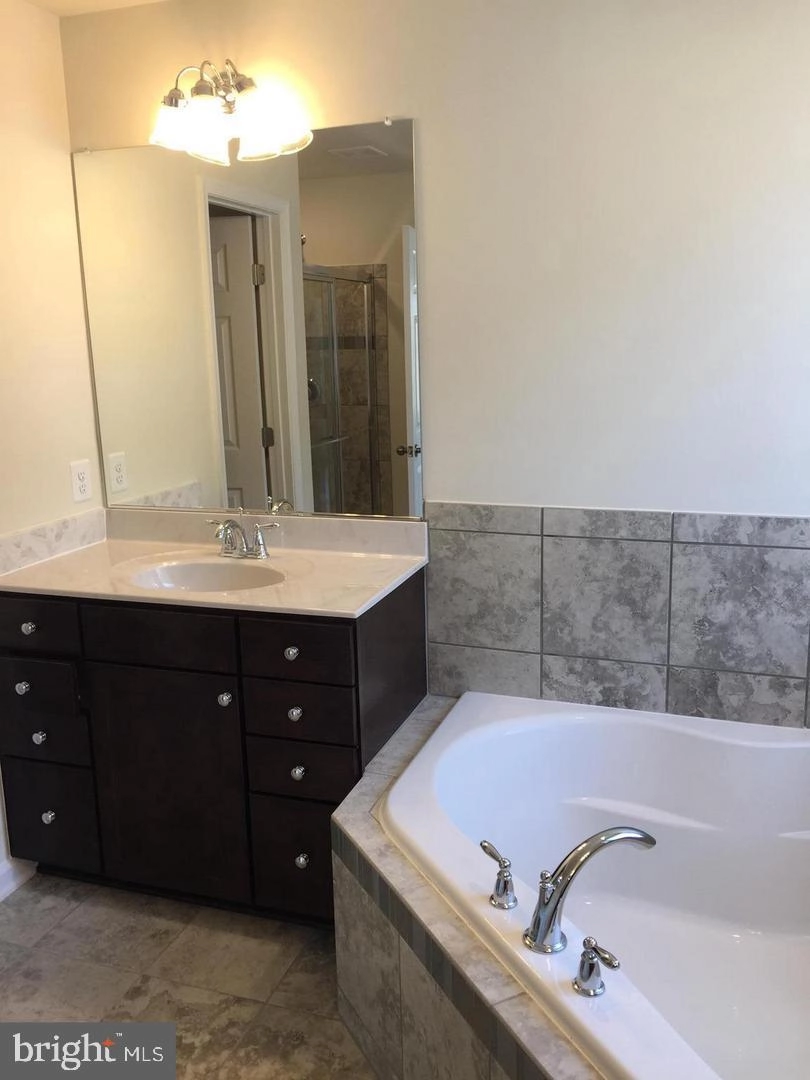 6154 Murray Ter, Frederick, MD 21703 photo 11