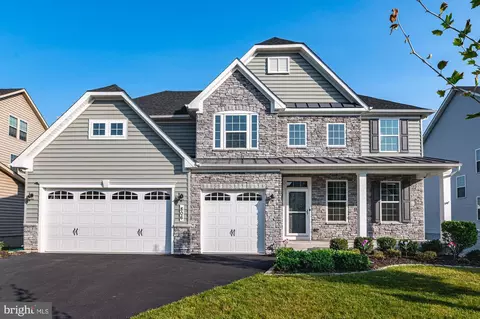 806 Central Ave, Brunswick, MD 21716