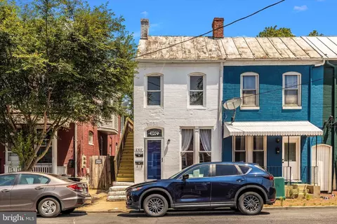207 W 5th St, Frederick, MD 21701