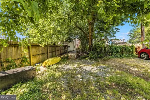 207 W 5th St, Frederick, MD 21701 photo 6