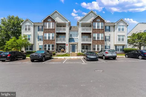 5600 Avonshire Pl #B, Frederick, MD 21703