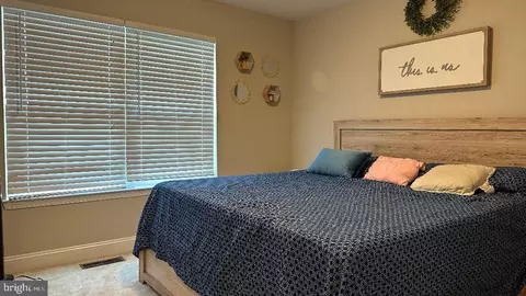 559 Lancaster Pl, Frederick, MD 21703 photo 13