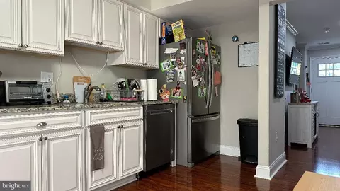 559 Lancaster Pl, Frederick, MD 21703 photo 7