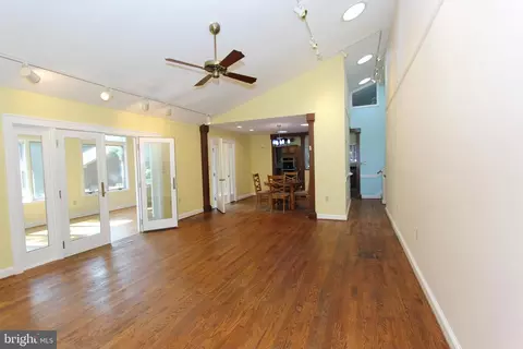 8388 Buckeye Ct, Frederick, MD 21702 photo 6