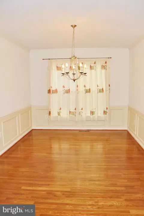 623 Bushytail Dr, Frederick, MD 21703 photo 8