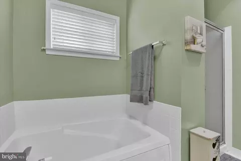 2584 Bear Den Rd, Frederick, MD 21701 photo 22
