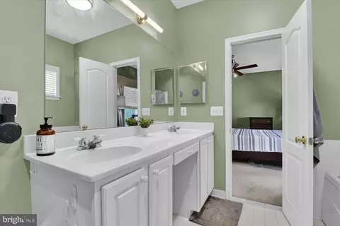 2584 Bear Den Rd, Frederick, MD 21701 photo 21