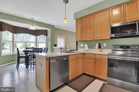 2584 Bear Den Rd, Frederick, MD 21701 photo 8
