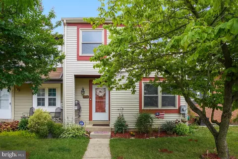 8534 Fortune Pl, Walkersville, MD 21793