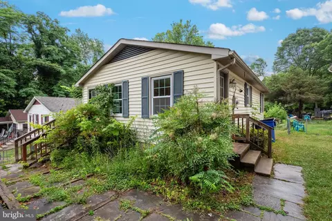 405 E F St, Brunswick, MD 21716