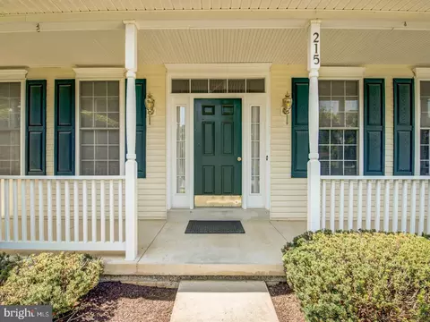 215 Creek Walk Dr, Walkersville, MD 21793