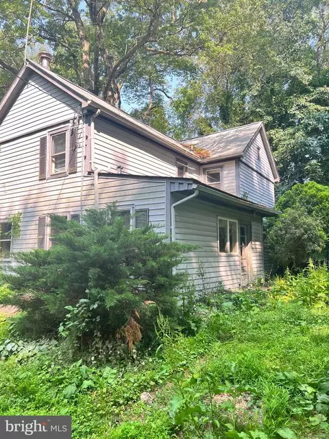 3609 Green Valley Rd, Ijamsville, MD 21754