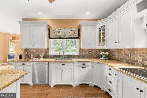 7610 Yale Ct, Frederick, MD 21702 photo 13