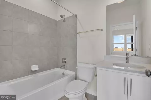 874 Amity St, Frederick, MD 21701 photo 25