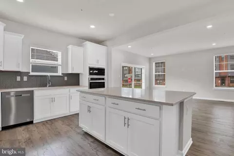 448 Constellation Ln, Frederick, MD 21701 photo 9