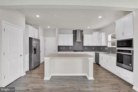 448 Constellation Ln, Frederick, MD 21701 photo 7