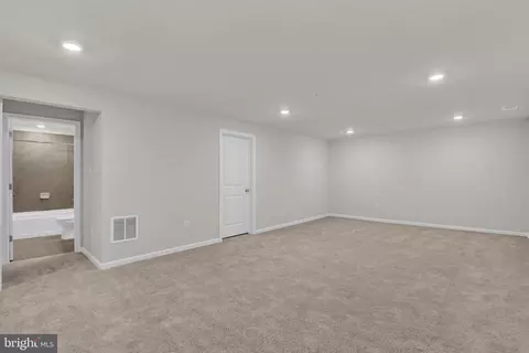 448 Constellation Ln, Frederick, MD 21701 photo 27