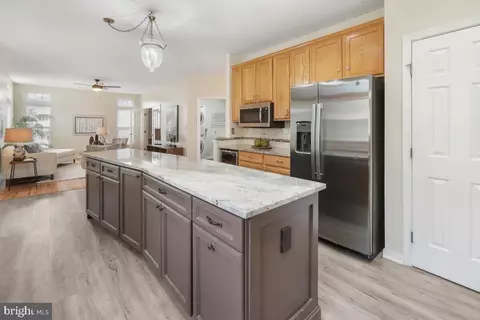 4903 Sutherland Dr, Frederick, MD 21703 photo 11