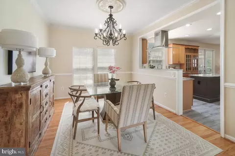 4903 Sutherland Dr, Frederick, MD 21703 photo 7