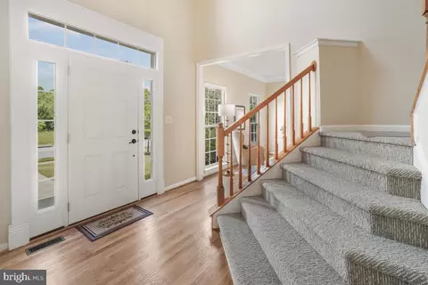4903 Sutherland Dr, Frederick, MD 21703 photo 3