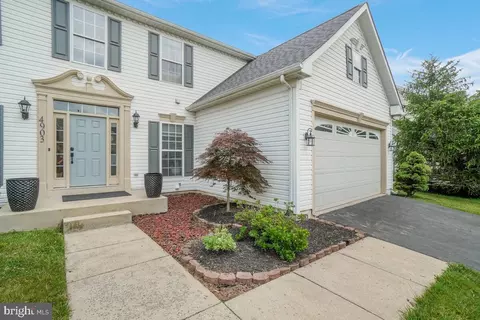 4903 Sutherland Dr, Frederick, MD 21703 photo 2